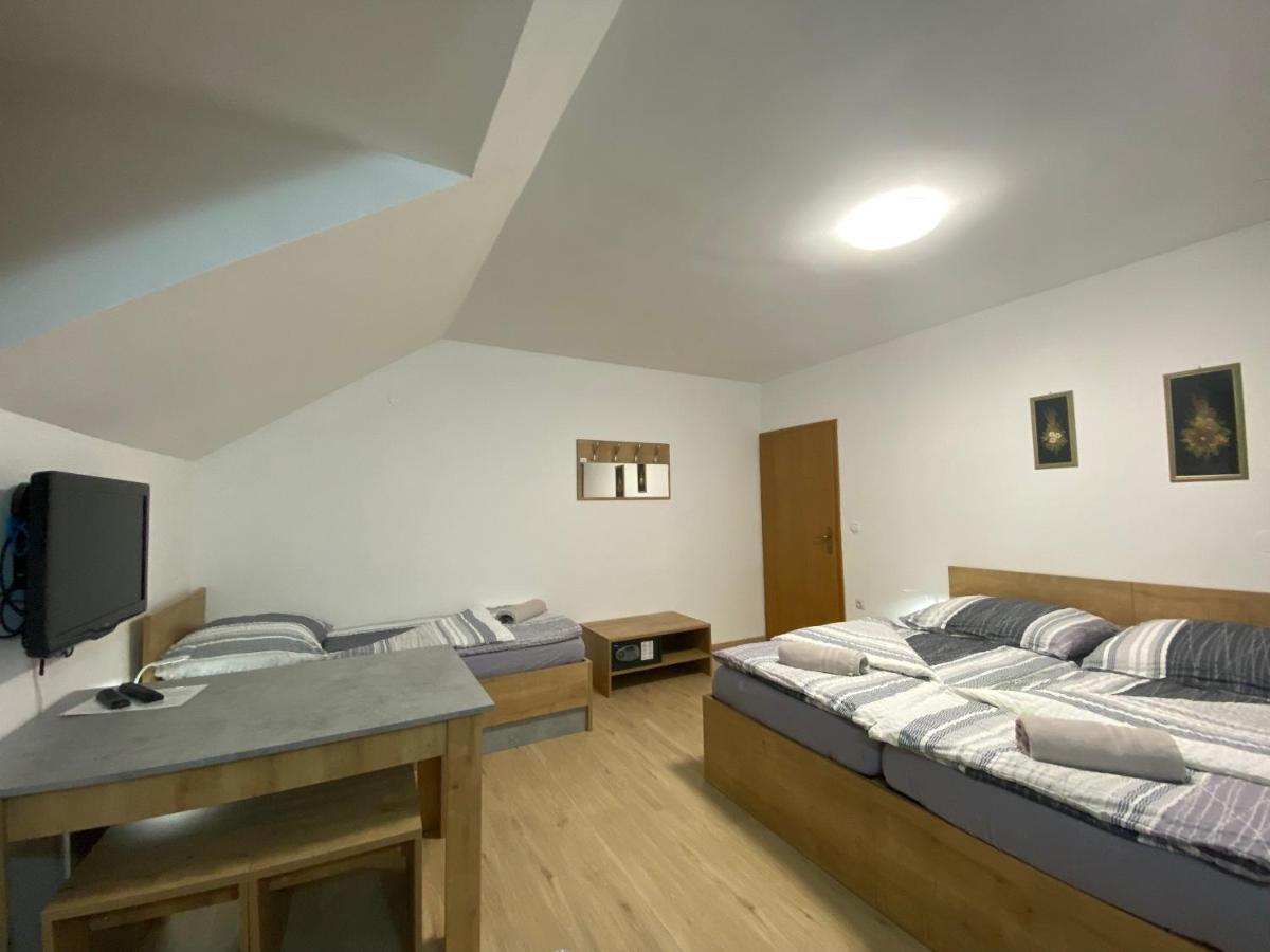 Apartma Brdo Bc Apartment